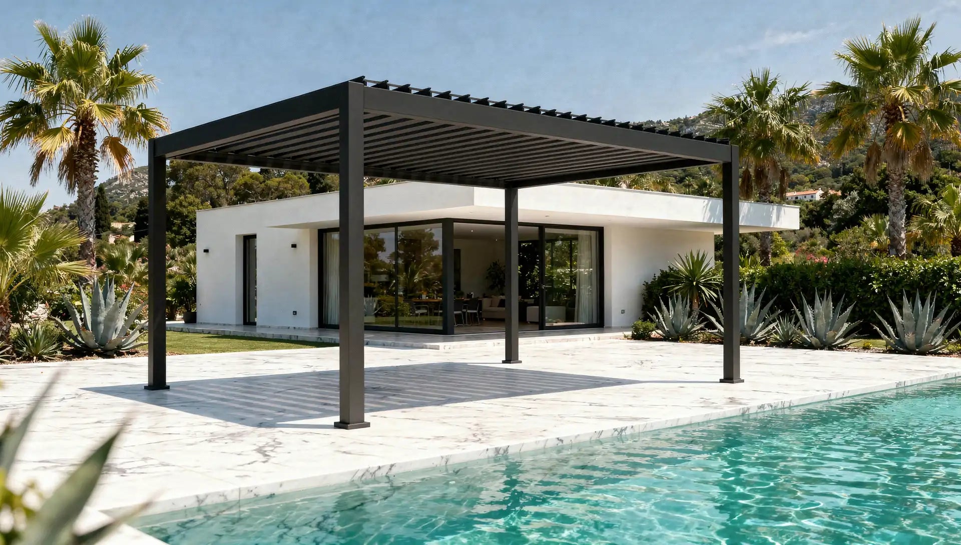 Pergola bioclimatique et impôts : taxe foncière + taxe d'aménagement